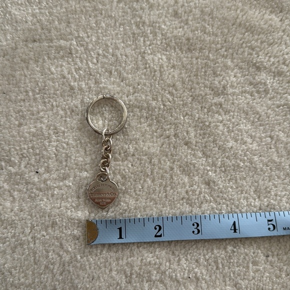 Authentic Return to Tiffany sterling silver keychain - Picture 6 of 6